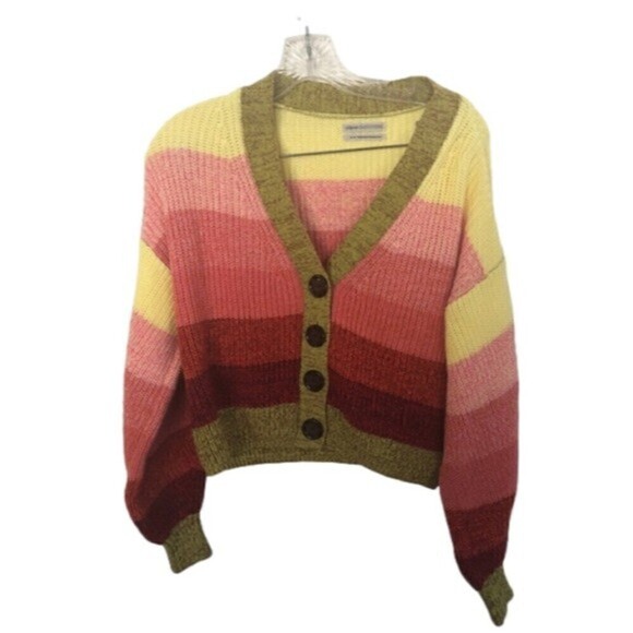 Urban Outfitters Sweaters - 𝅺URBAN Outfitters cardigan/sweater
